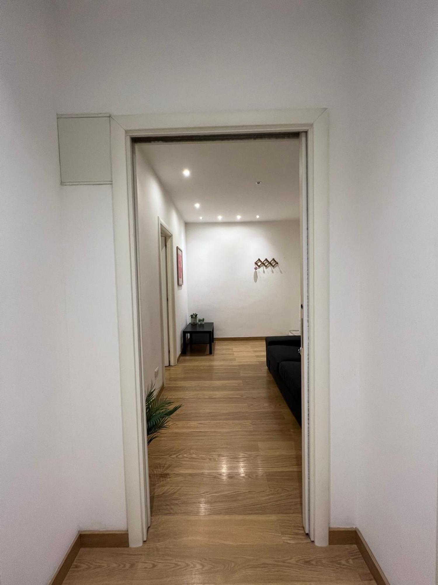 Porta Metronia Apartment Рим Екстериор снимка