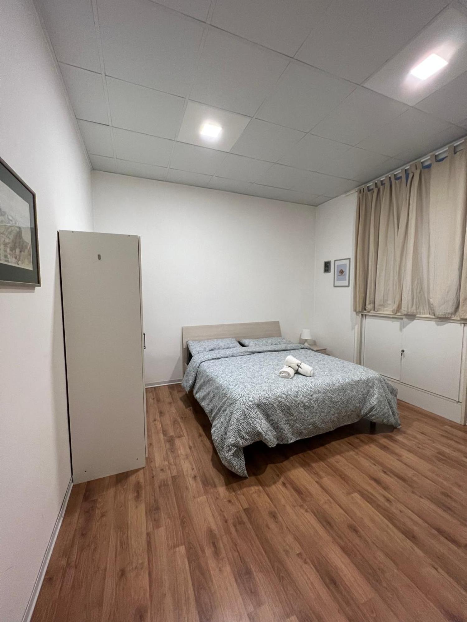 Porta Metronia Apartment Рим Екстериор снимка