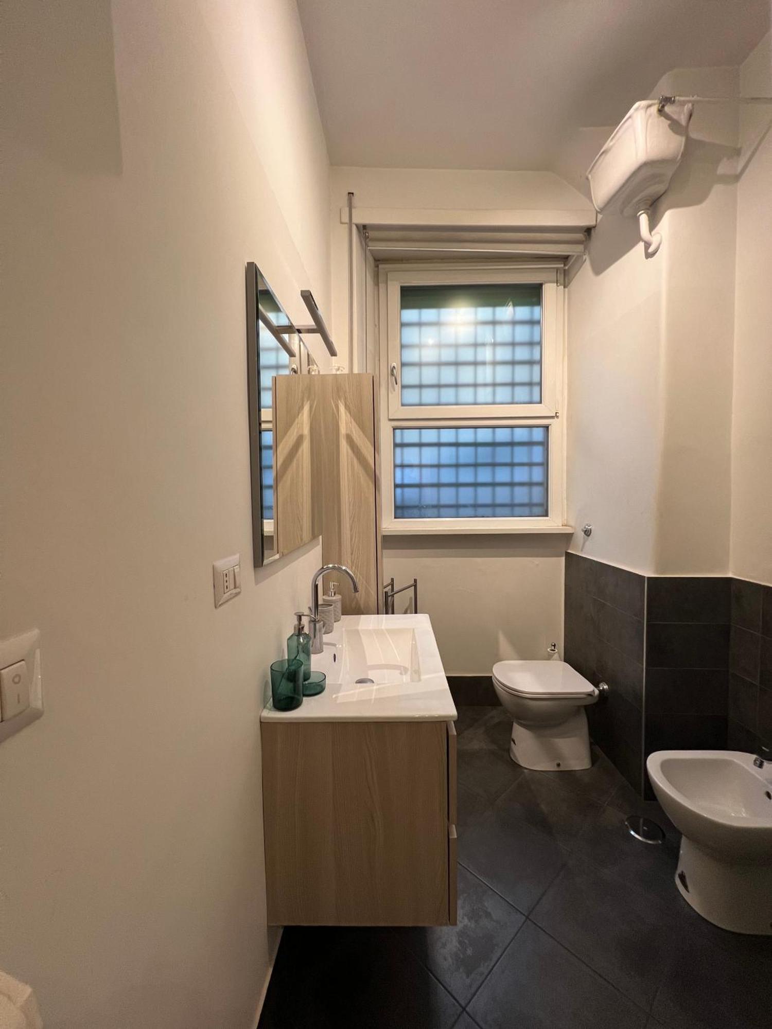 Porta Metronia Apartment Рим Екстериор снимка