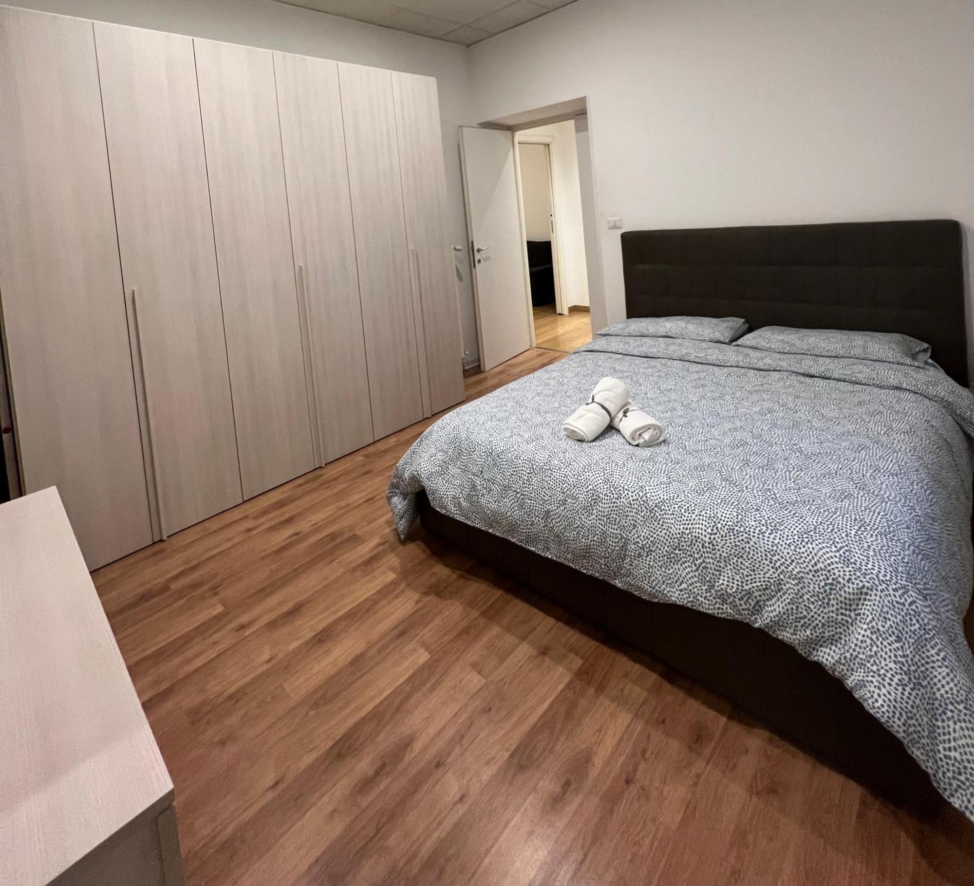 Porta Metronia Apartment Рим Екстериор снимка